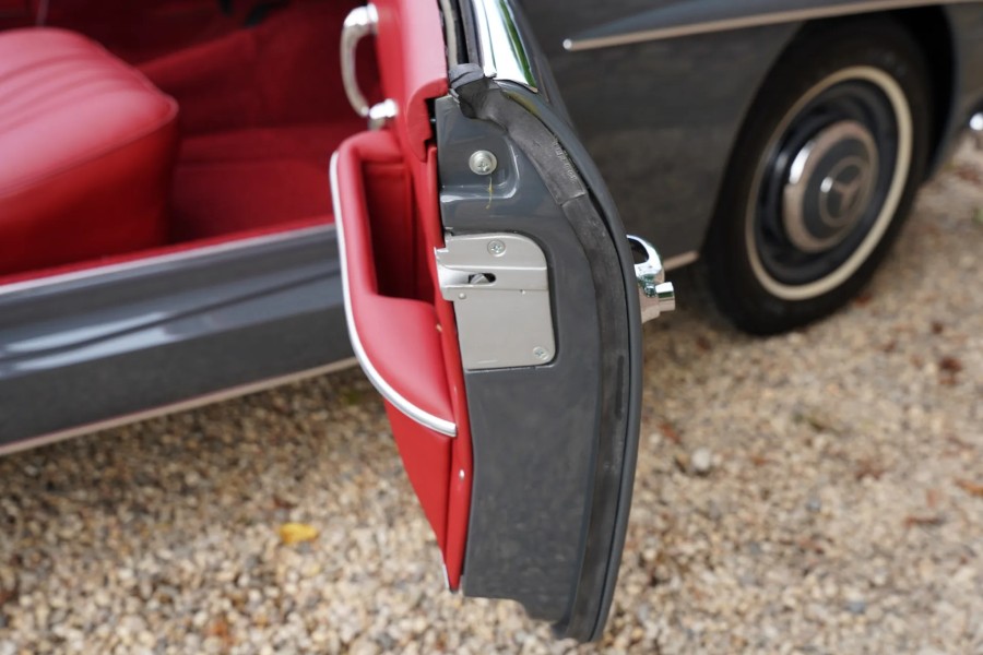 Mercedes Benz 190 SL Cabrio Baujahr BJ 01/1957