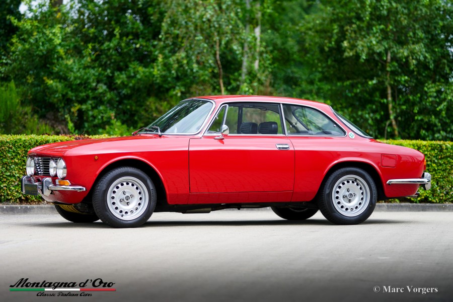 Traumhaft: Alfa Romeo Bertone 2000GTV Baujahr BJ 05/1972