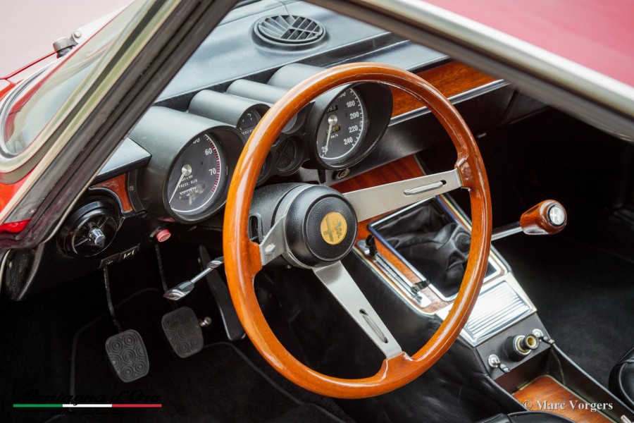 Traumhaft: Alfa Romeo Bertone 2000GTV Baujahr BJ 05/1972