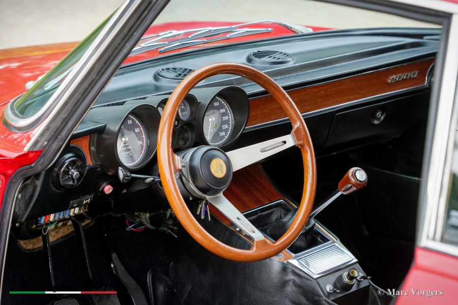 Traumhaft: Alfa Romeo Bertone 2000GTV Baujahr BJ 05/1972