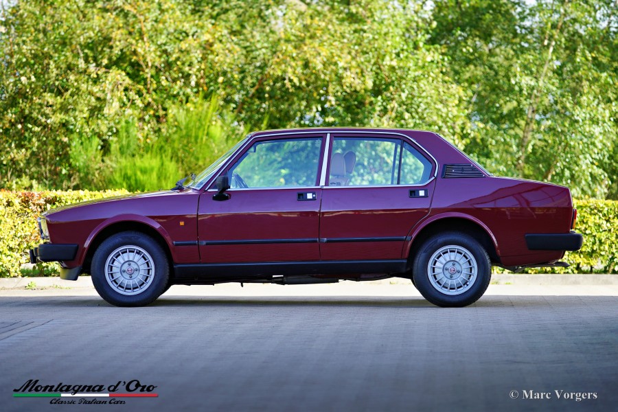 Gebraucht: Alfa Romeo Alfetta 2.0 Trintignant 073 wenig gelaufen Baujahr BJ 10/1984