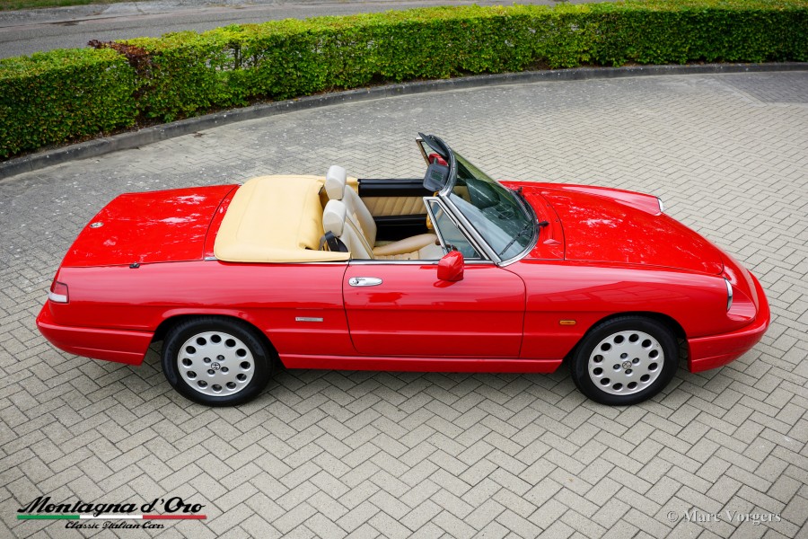 Alfa Romeo Spider in gutem Zustand zu erwerben Baujahr BJ 06/1991