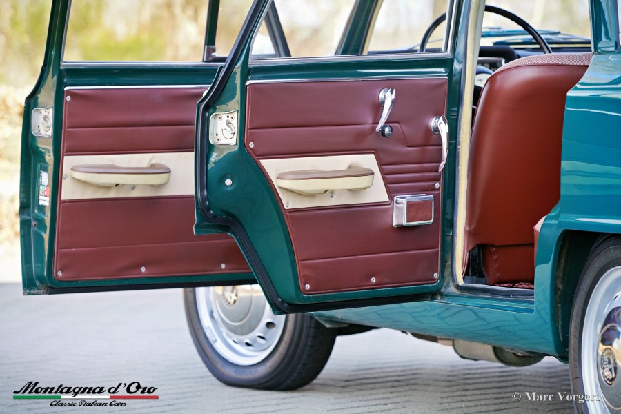 Biete Alfa Romeo Giulia 1300 in gutem Zustand mit niedrigem Kilometerstand Baujahr BJ 08/1964