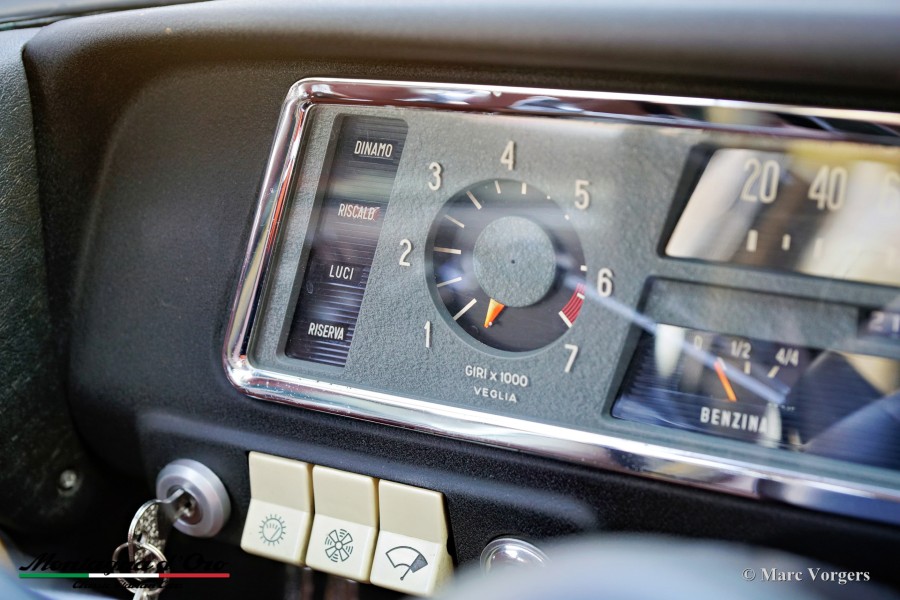 Biete Alfa Romeo Giulia 1300 in gutem Zustand mit niedrigem Kilometerstand Baujahr BJ 08/1964