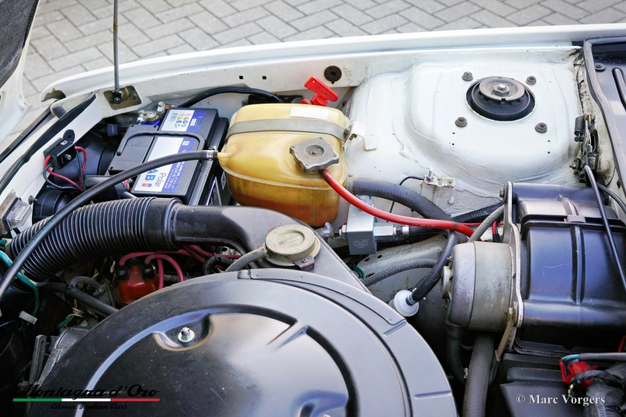Biete Lancia Gamma Coupé 2000 guter Zustand mit niedrigem Kilometerstand Baujahr BJ 02/1979