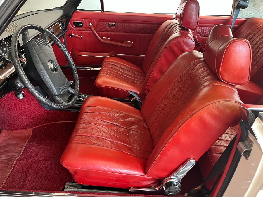 Historisch zugelassen: Mercedes Benz /8 in gutem Zustand Baujahr BJ 01/1975