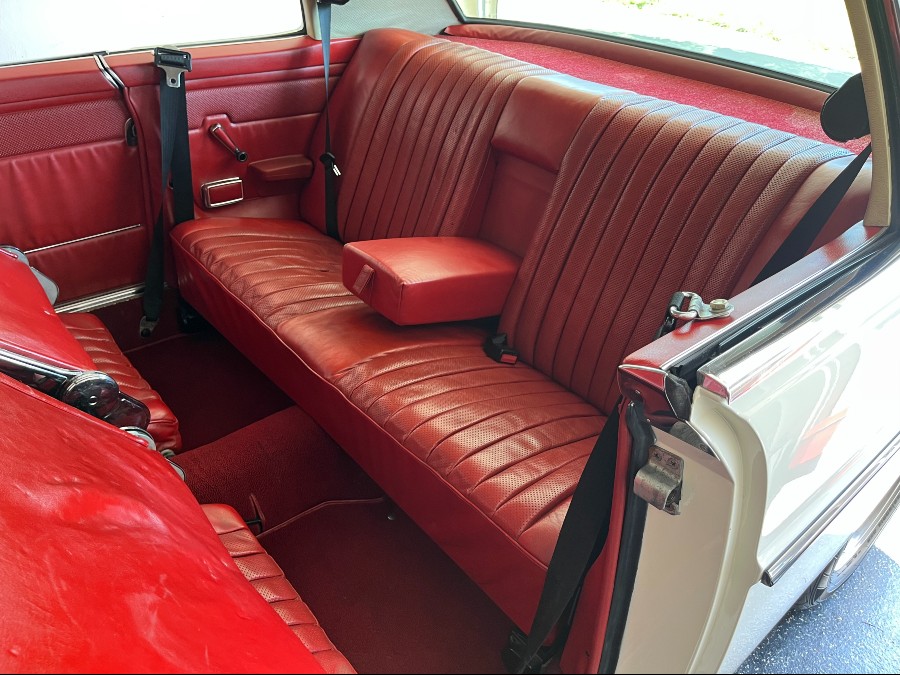 Historisch zugelassen: Mercedes Benz /8 in gutem Zustand Baujahr BJ 01/1975