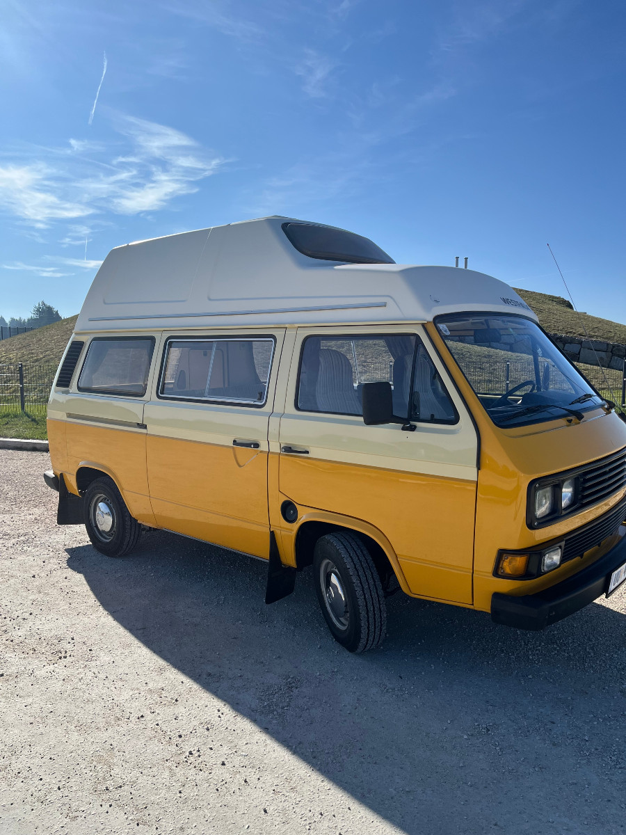 Biete VW T3 Camping Westfalia guter Zustand Baujahr BJ 09/1982
