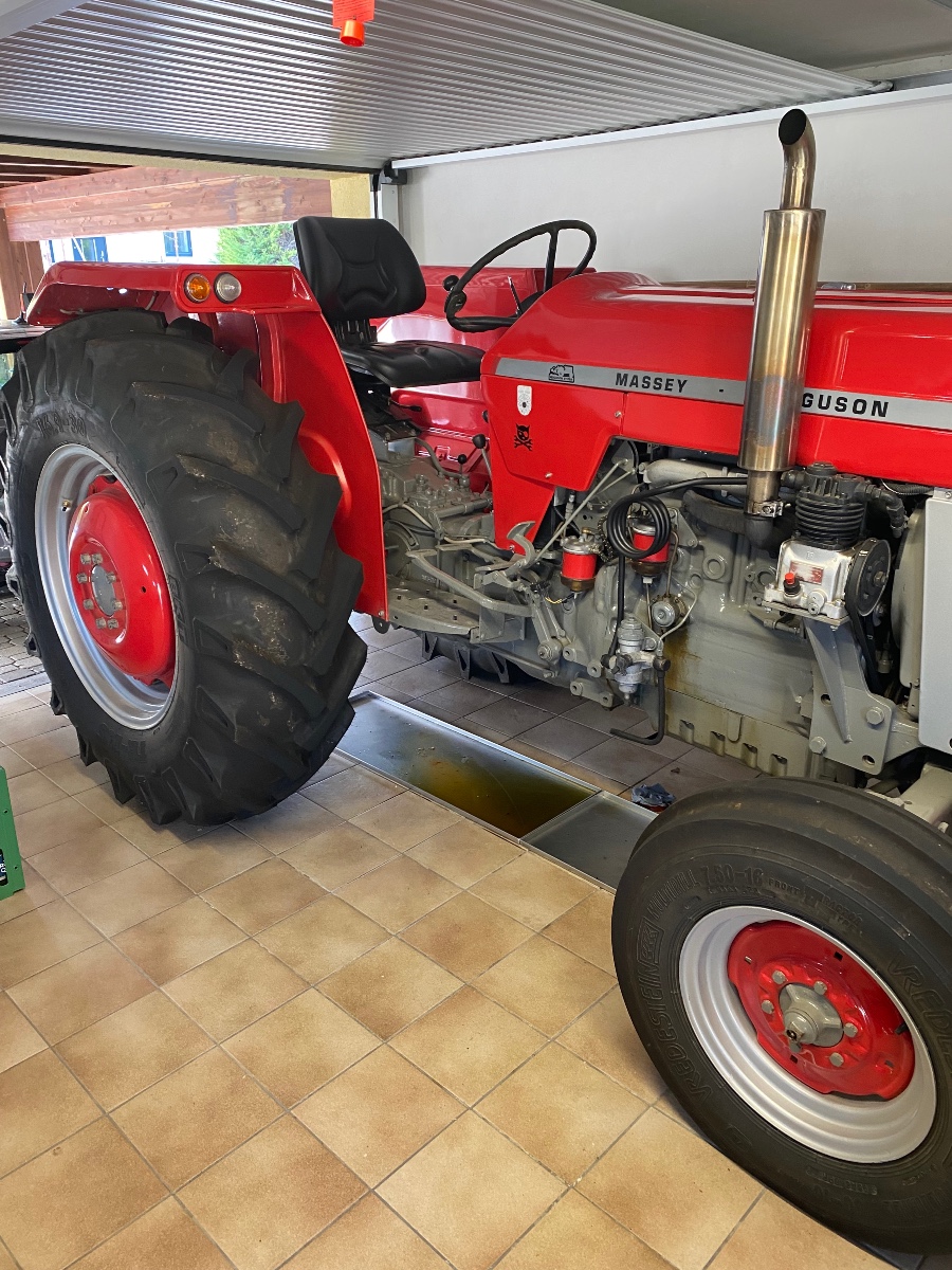 Massey Ferguson MF 165 in gutem Zustand Baujahr BJ 07/1971