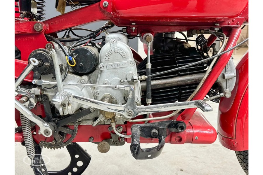 Moto Guzzi Superalce Privato Baujahr BJ 01/1952