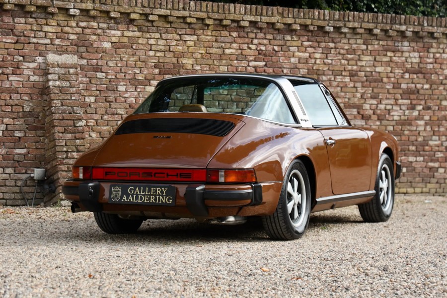Porsche 911 2.7 S Targa Baujahr BJ 01/1975