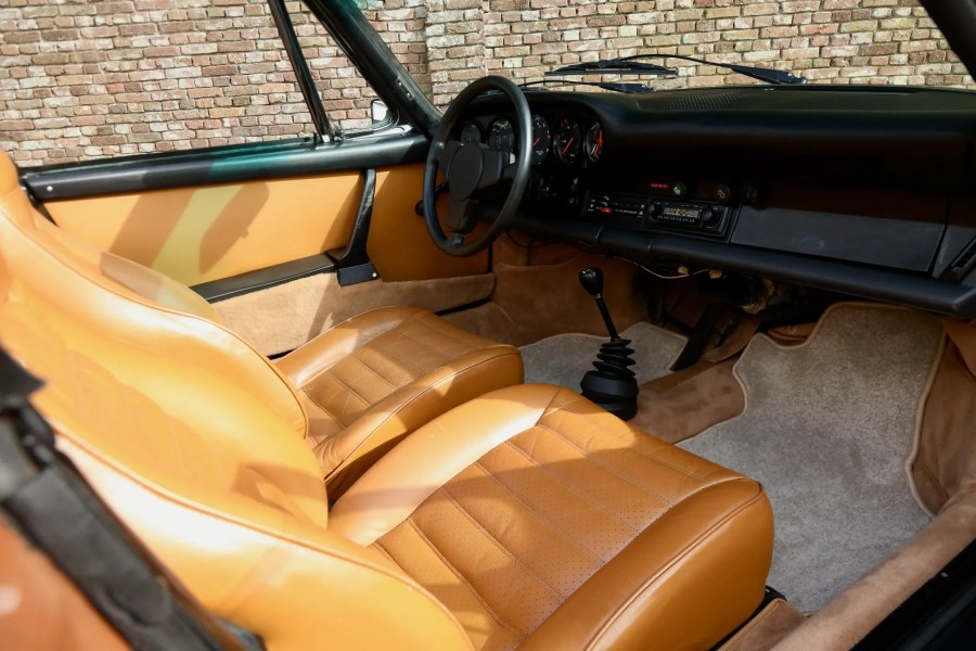 Porsche 911 2.7 S Targa Baujahr BJ 01/1975