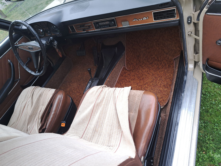 1974er Audi 100 in gutem Zustand abzugeben inkl. Pickerl Baujahr BJ 05/1974