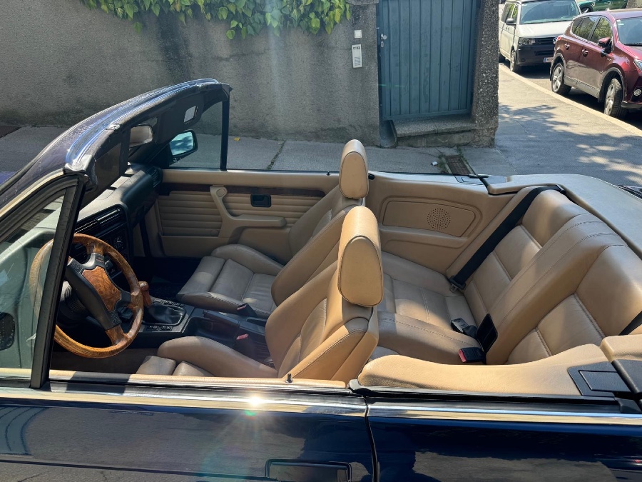 Klassiker BMW 3er 318i Cabriolet in perfektem Zustand mit niedriger Laufleistung Baujahr BJ 03/1991