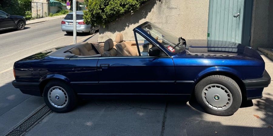 Klassiker BMW 3er 318i Cabriolet in perfektem Zustand mit niedriger Laufleistung Baujahr BJ 03/1991