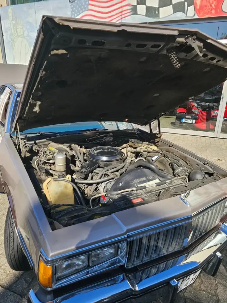 Chevrolet Caprice Pontiac Parisienne Baujahr BJ 07/1987