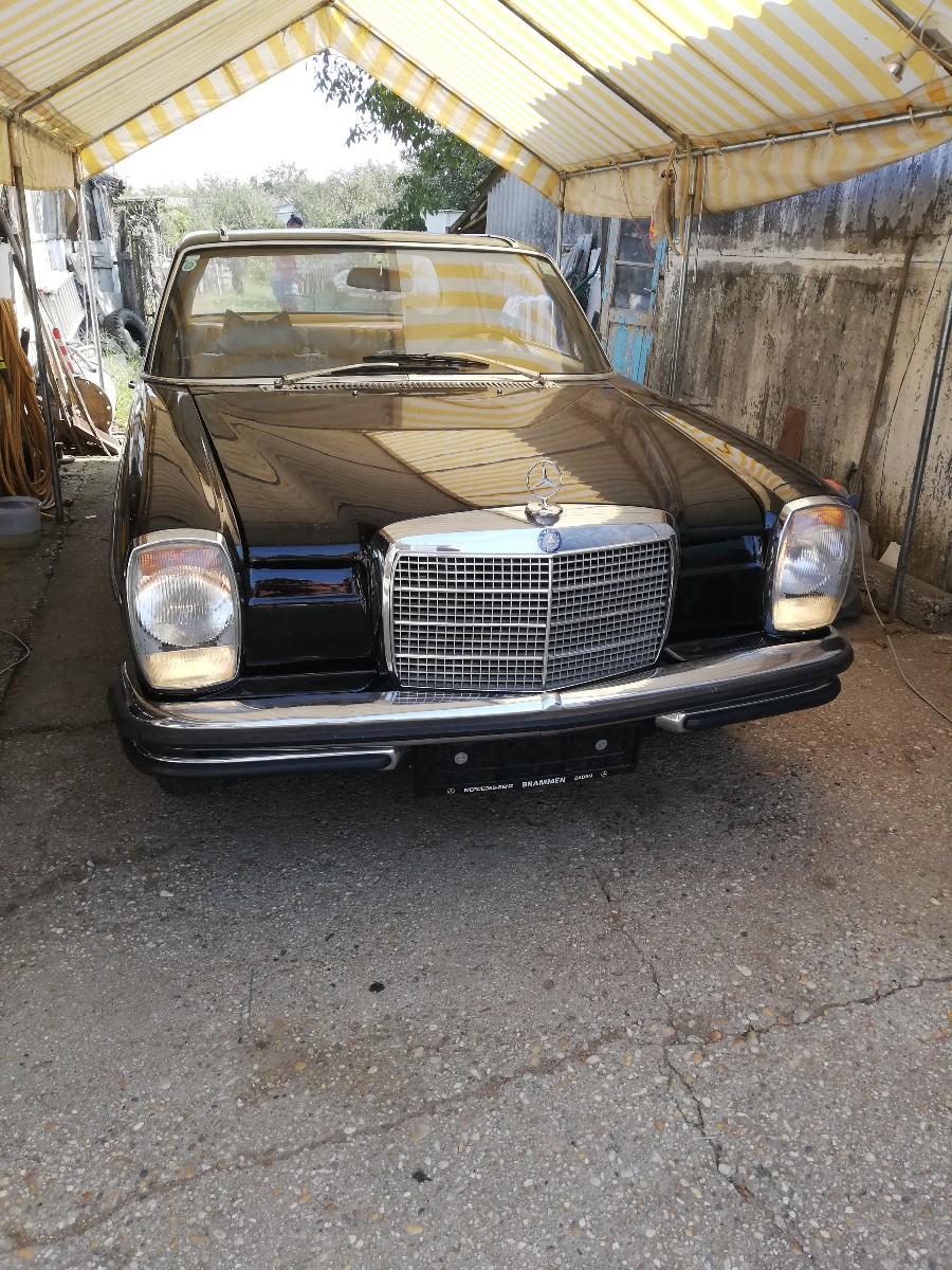 Mercedes Benz 250 CE Coupé in gebrauchtem Zustand steht zum Verkauf Baujahr BJ 05/1969