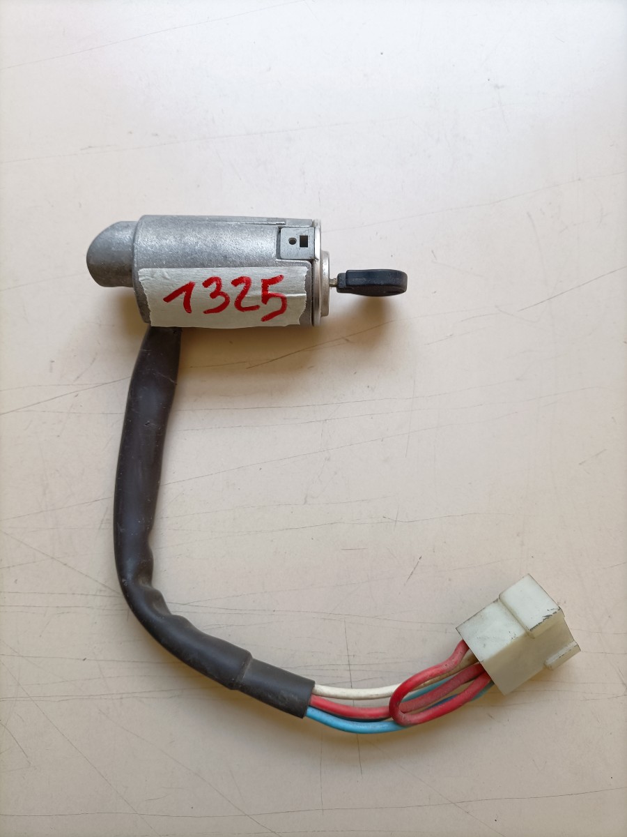 Für Ferrari Elektronik abzugeben Baujahr BJ -