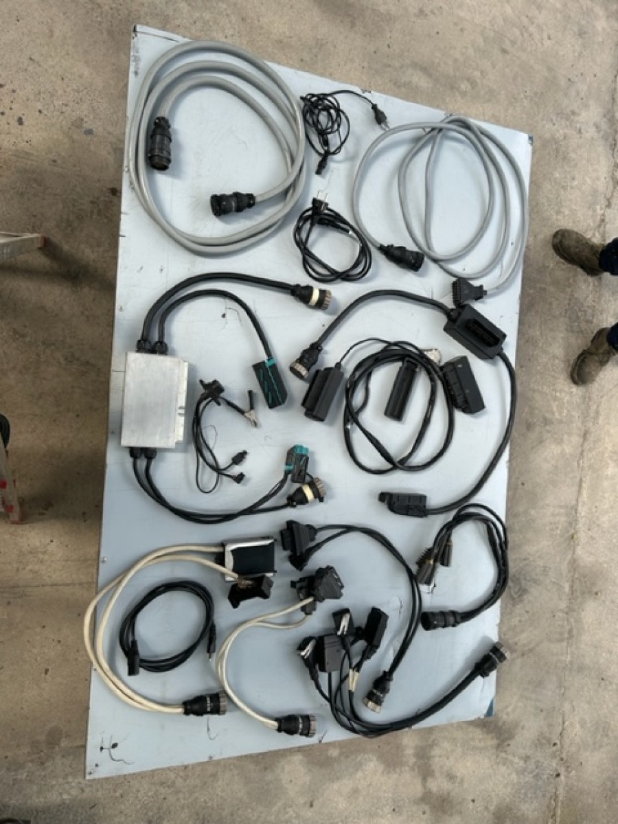 Verkaufe: Diverses… für Mercedes Benz Baujahr BJ -