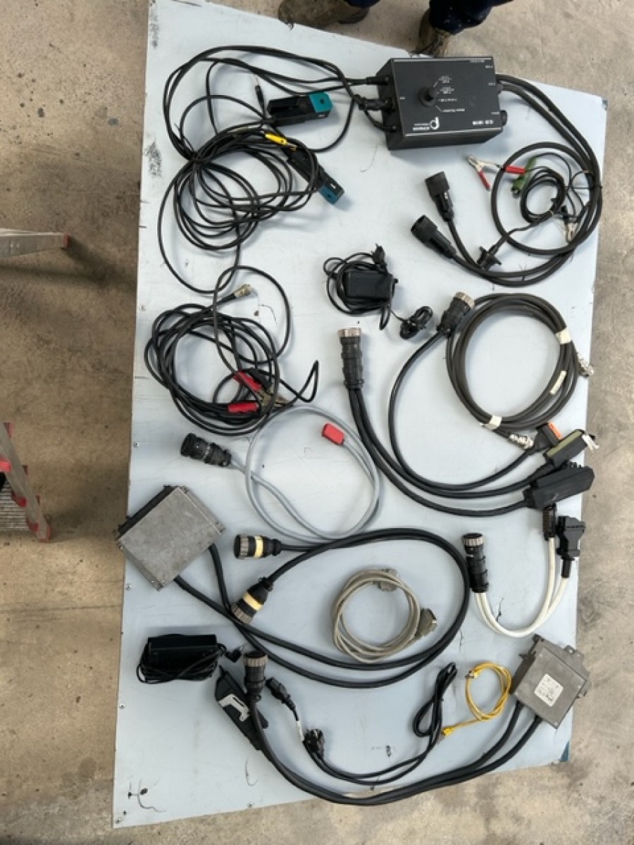 Verkaufe: Diverses… für Mercedes Benz Baujahr BJ -