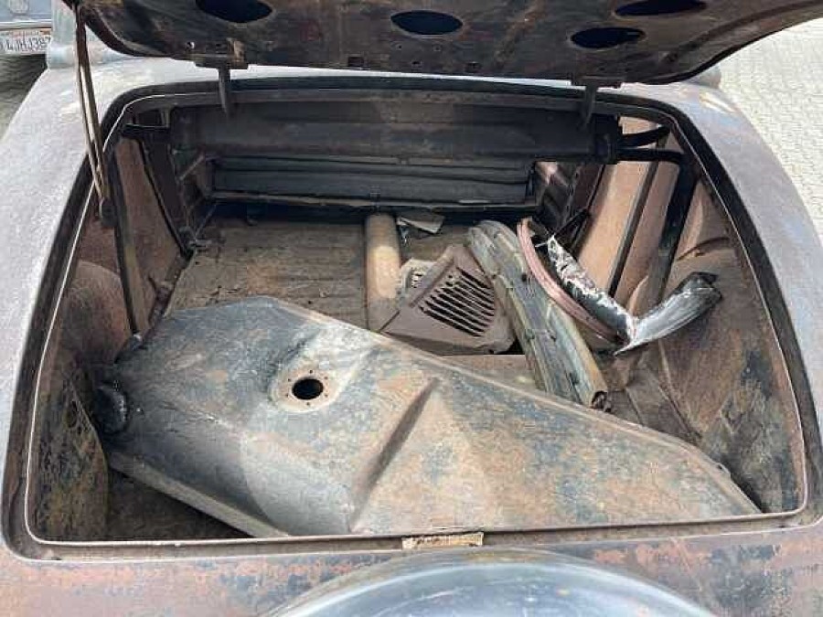 Ford Coupé Baujahr BJ 06/1936