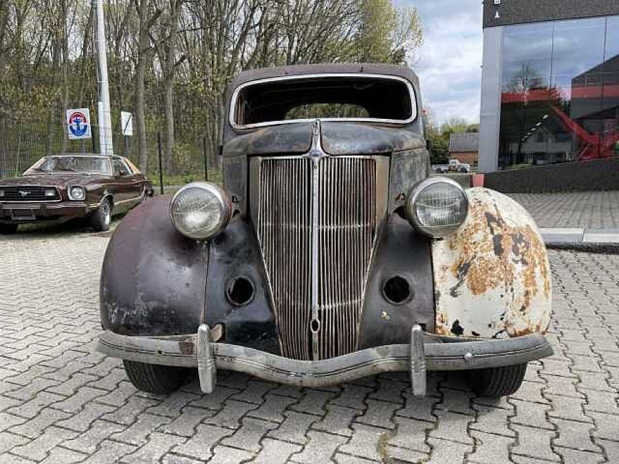 Ford Coupé Baujahr BJ 06/1936