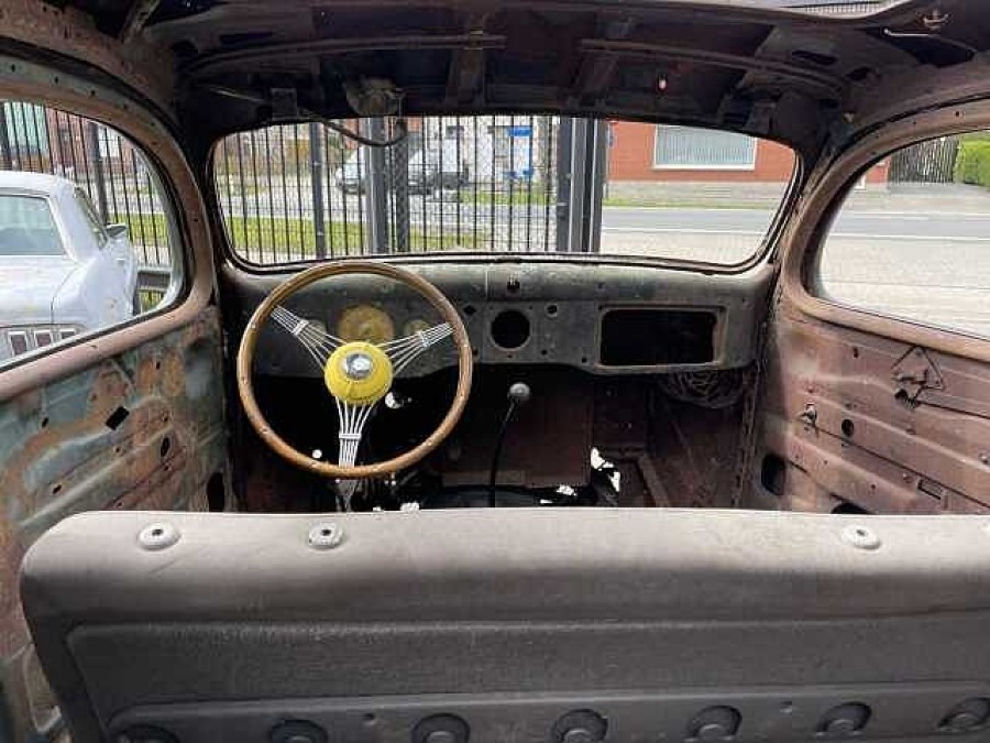 Ford Coupé Baujahr BJ 06/1936