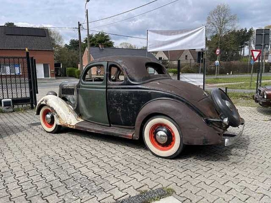Ford Coupé Baujahr BJ 06/1936