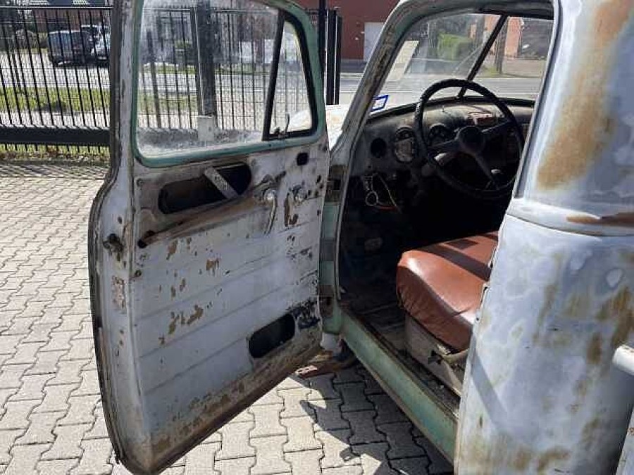 Chevrolet GMC Pick-up-Truck 3100 Baujahr BJ 09/1952