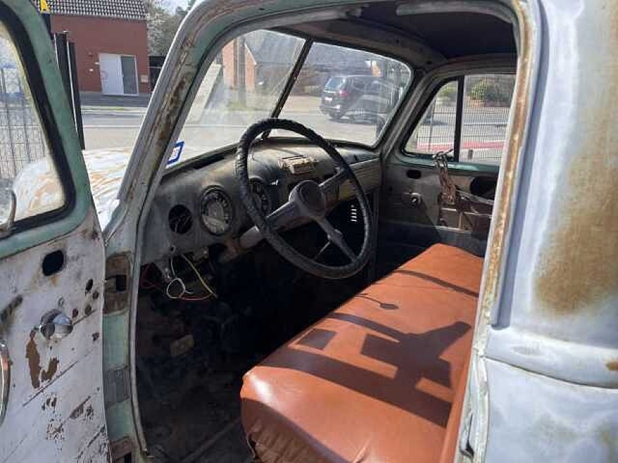 Chevrolet GMC Pick-up-Truck 3100 Baujahr BJ 09/1952