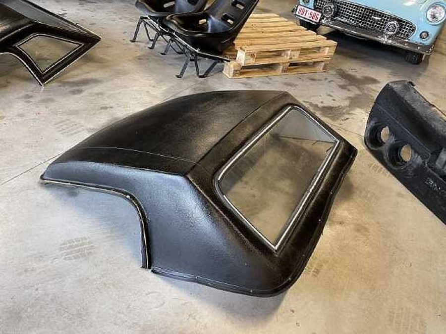 Aufbau aussen für MG MGB abzugeben Baujahr BJ -