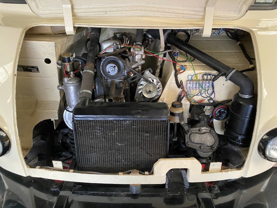 Mercedes Benz Unimog 401 - Westfalia frog-eye cab Baujahr BJ 09/1955