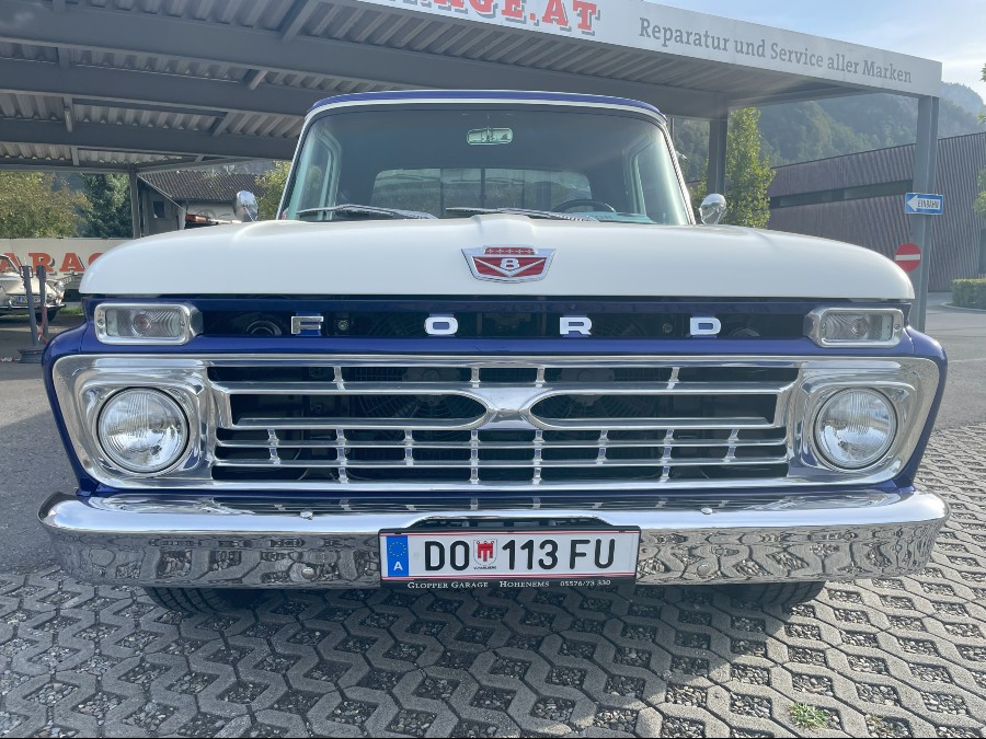 Ford F100 in gutem Zustand mit historischer Zulassung Baujahr BJ 07/1965