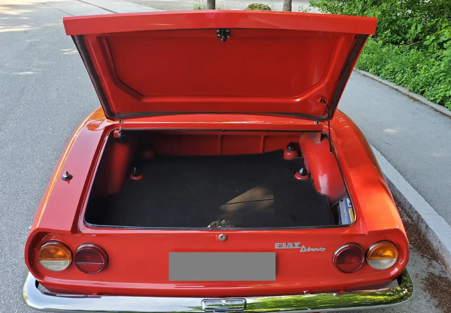 Historisch zugelassen: Fiat Dino Spider 2000 in gutem Zustand Baujahr BJ 07/1967