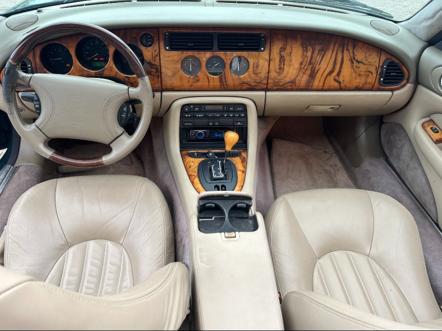 Jaguar XK in gebrauchtem Zustand zu erwerben Baujahr BJ 01/1998