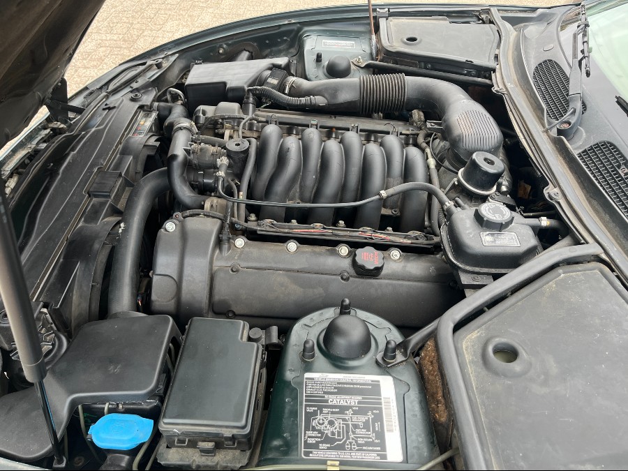 Jaguar XK in gebrauchtem Zustand zu erwerben Baujahr BJ 01/1998