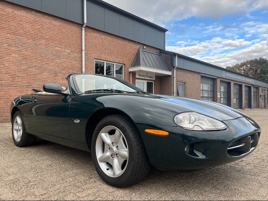 Jaguar XK in gebrauchtem Zustand zu erwerben Baujahr BJ 01/1998