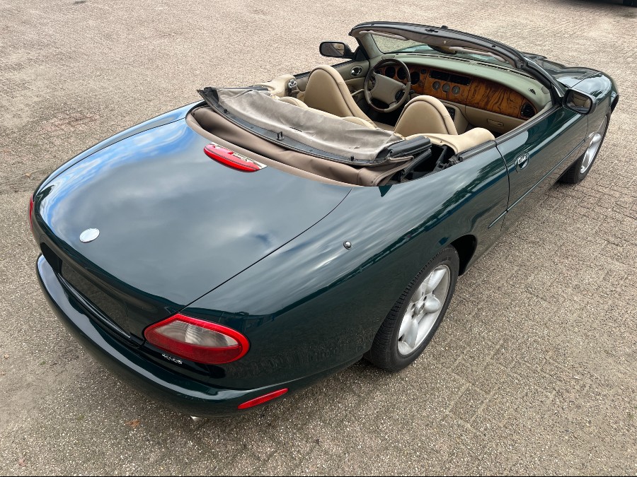 Jaguar XK in gebrauchtem Zustand zu erwerben Baujahr BJ 01/1998