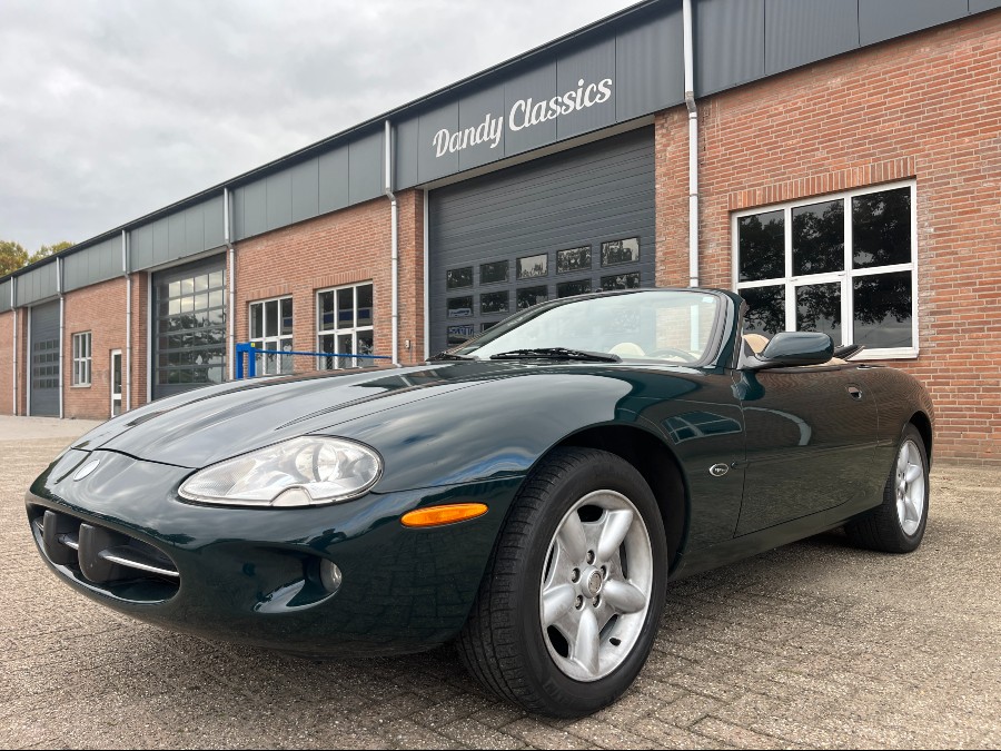 Jaguar XK in gebrauchtem Zustand zu erwerben Baujahr BJ 01/1998