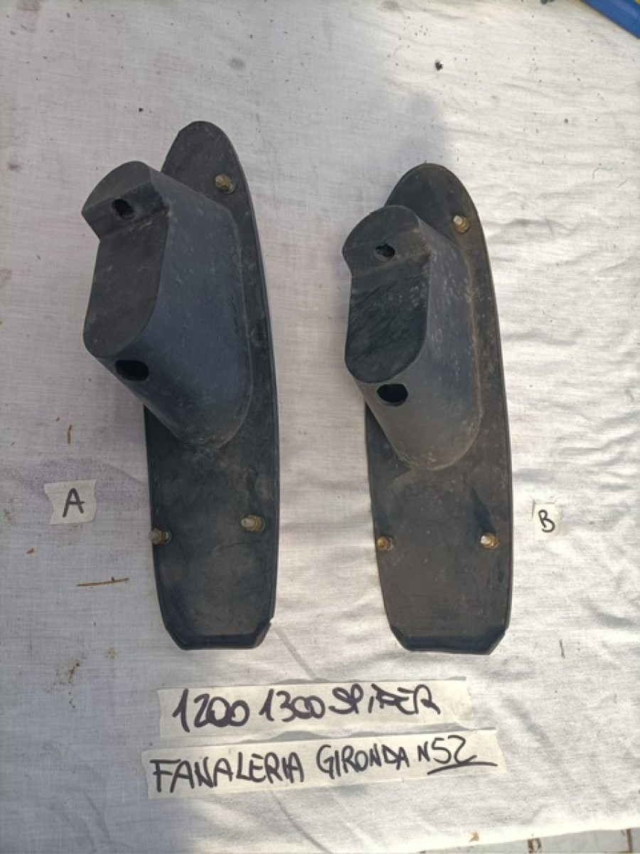 Karosserieteile für Fiat 1200 abzugeben Baujahr BJ -