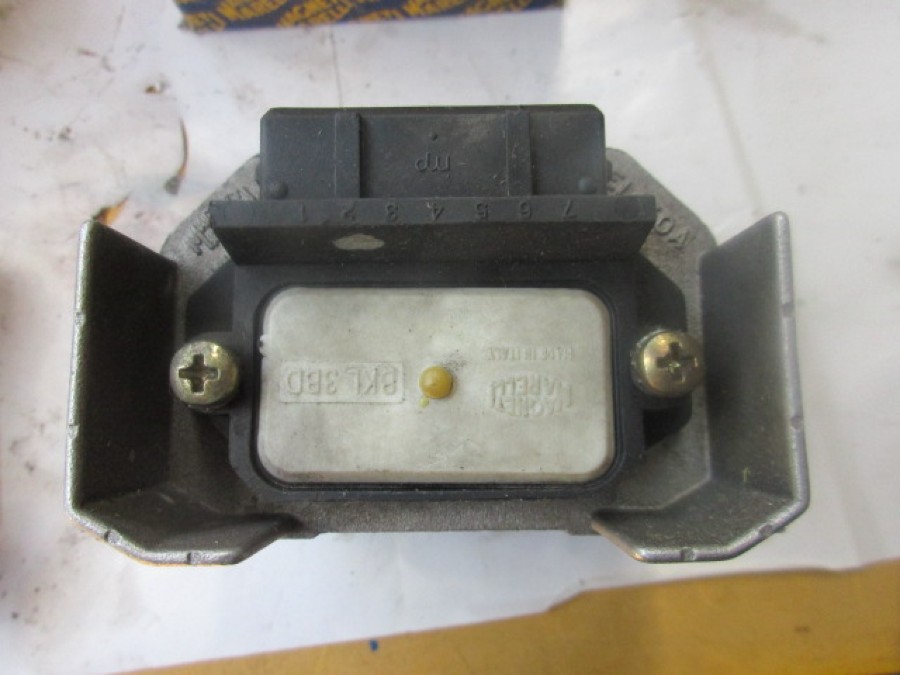 Für Ferrari F40 Elektronik abzugeben Baujahr BJ -