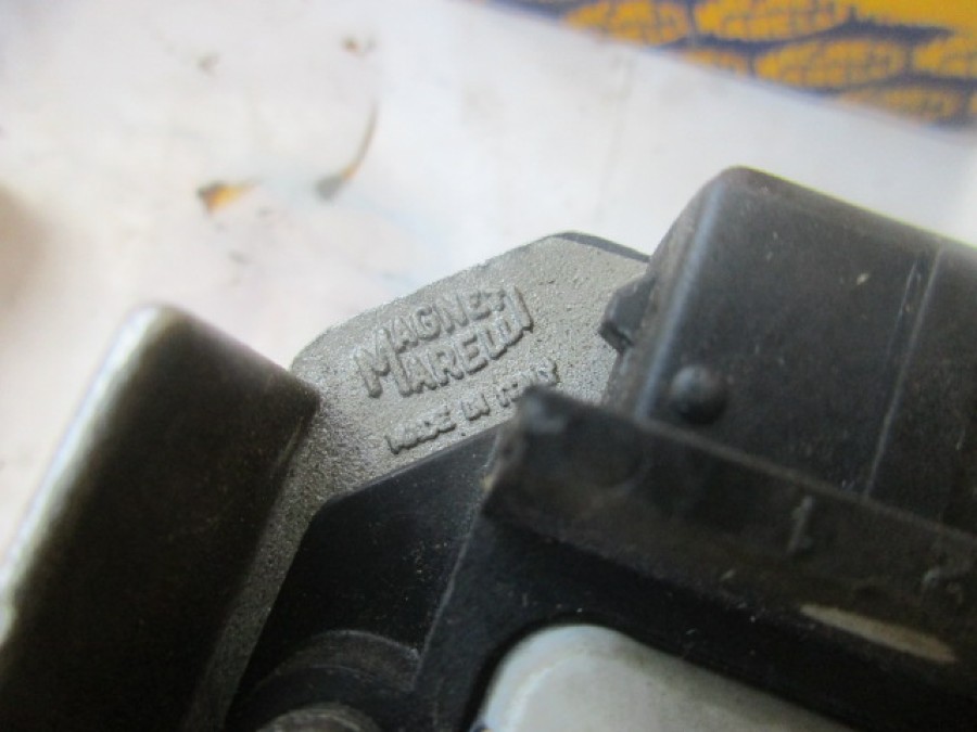 Für Ferrari F40 Elektronik abzugeben Baujahr BJ -