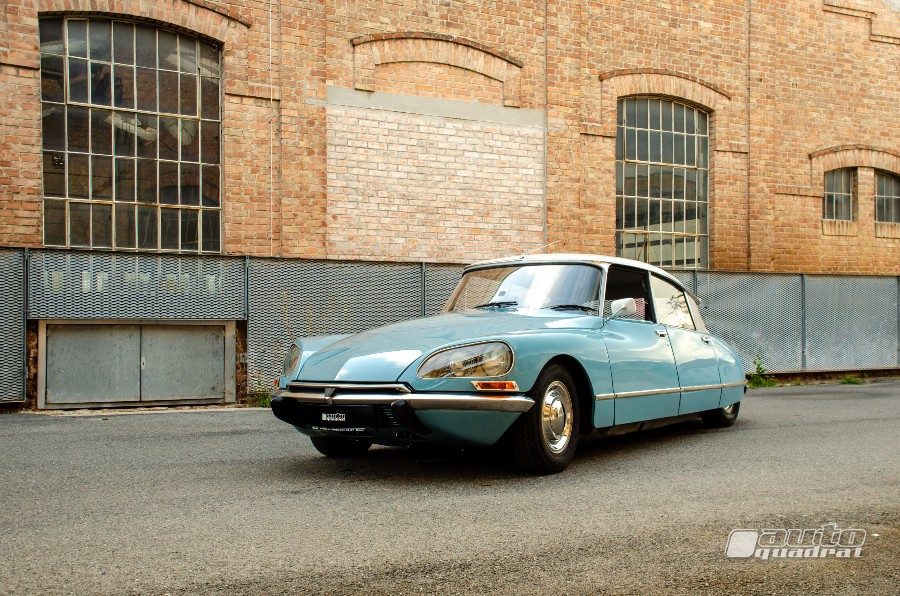 Citroën DS 21 - Bleu Camargue Baujahr BJ 01/1971