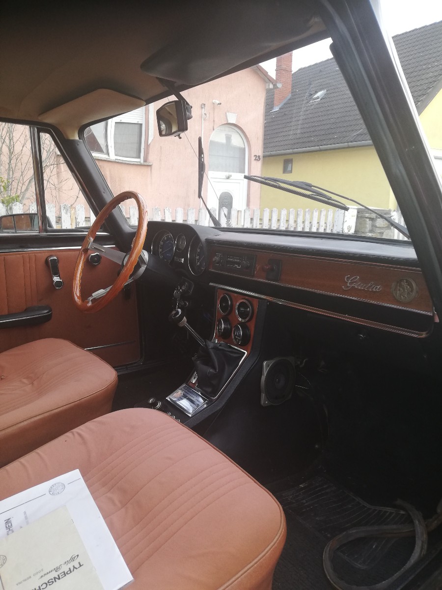 Alfa Romeo Giulia Baujahr BJ 01/1974