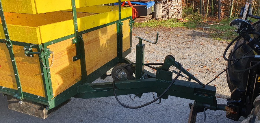 Für Oldtimer Diverses… abzugeben Baujahr BJ -