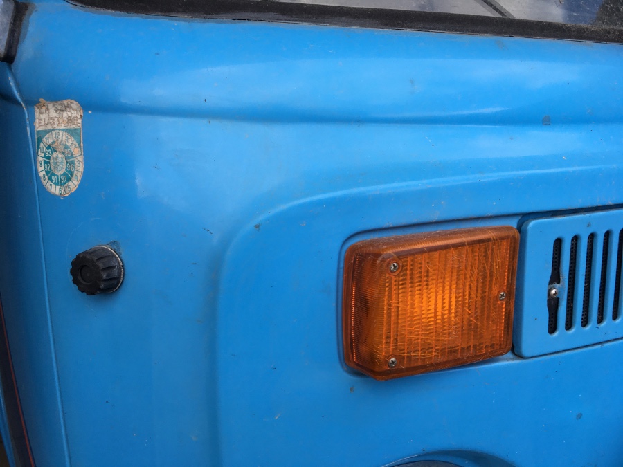 Gebraucht: VW T2 in gebrauchtem Zustand inkl. Pickerl Baujahr BJ 02/1976