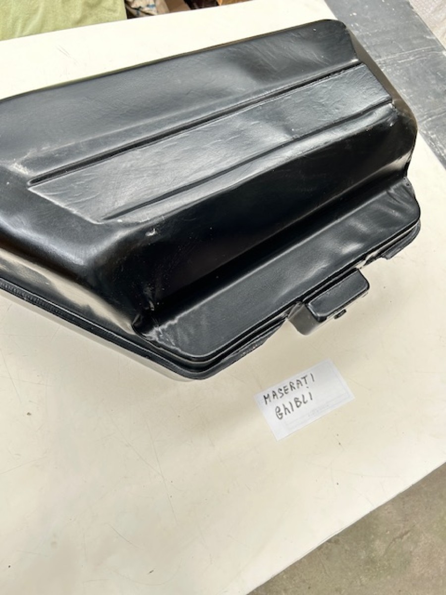 Tank für Maserati Ghibli zu verkaufen Baujahr BJ -