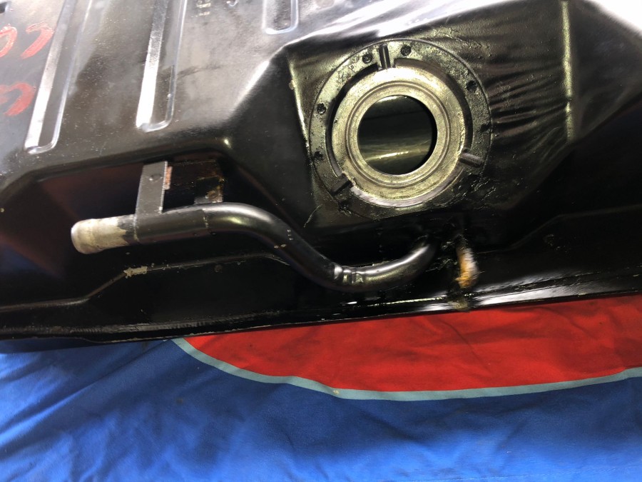 Tank für Lancia zu verkaufen Baujahr BJ -