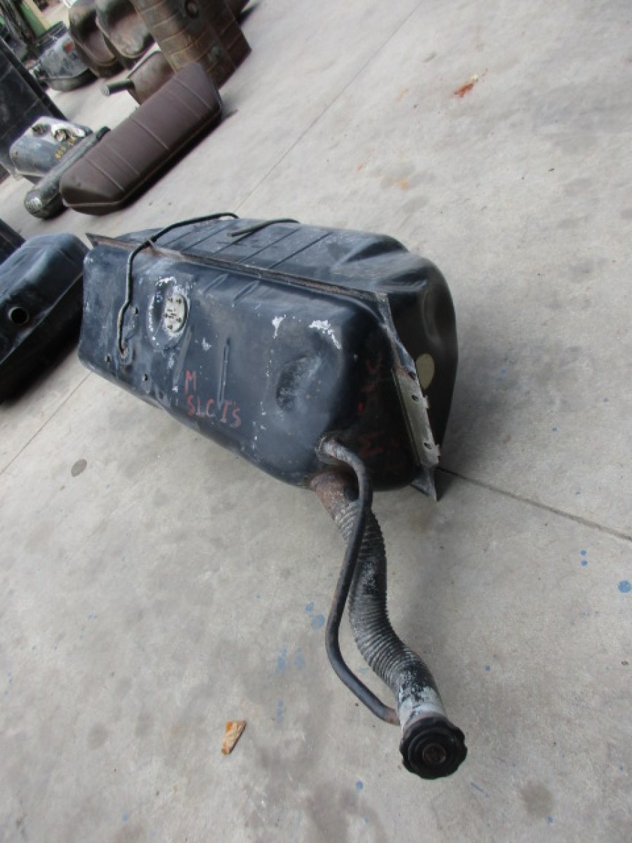 Für Mercedes Benz SLC-Klasse Tank zu verkaufen Baujahr BJ -