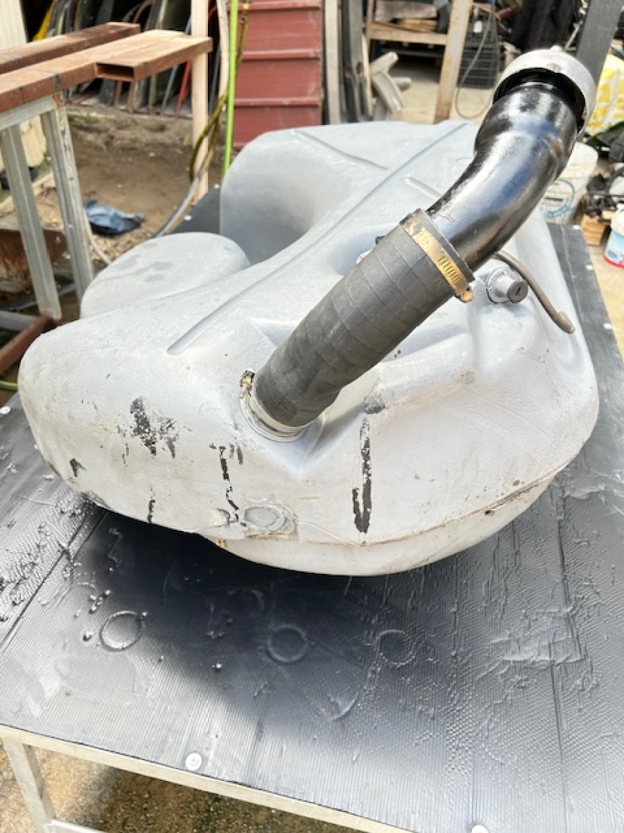 Verkaufe: Tank für Porsche 911 Baujahr BJ -